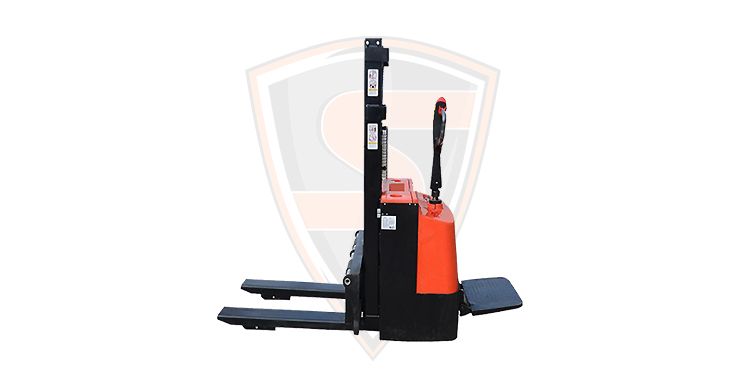 ШТАБЕЛЕРЫ САМОХОДНЫЕ